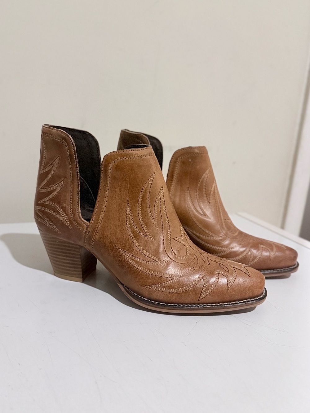 Roper Tan Western Cutout Ankle Booties